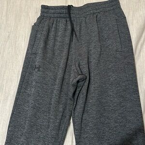 Men’s Under Armour sweat pants
